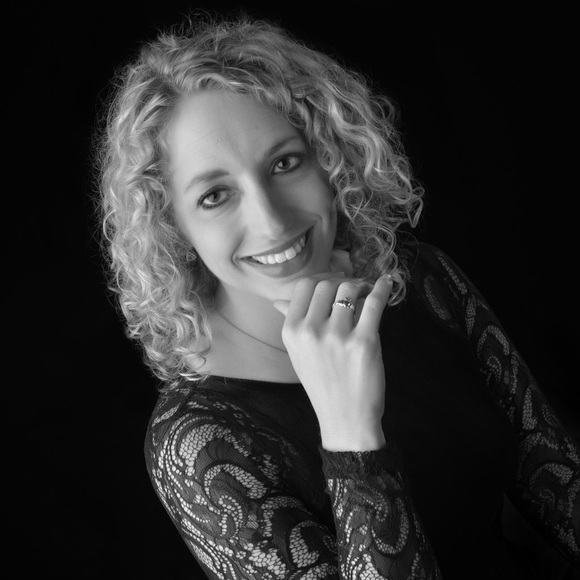 Meet your Posher, Allyson - Picture 1 of 1